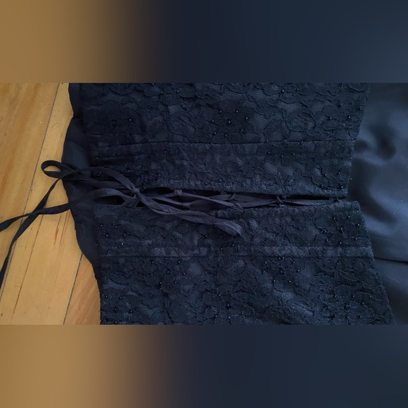 Vintage Two piece top and skirt. - Picture 7 of 7